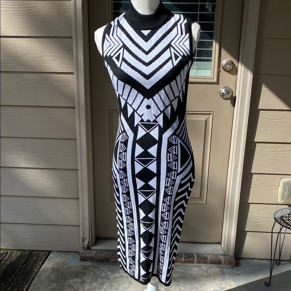 4/$20 NWT Derek Heart black and white knit dress